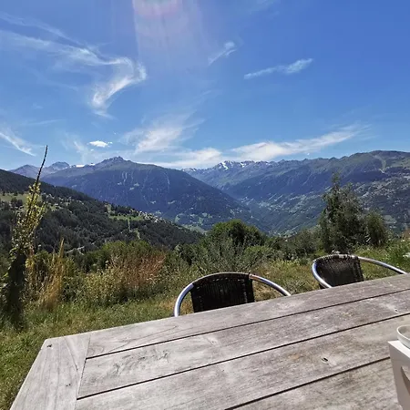 بيت للعطل Meleze In Sonniger Lage Mit Schoenem Ausblick , Fuer 6 Personen *