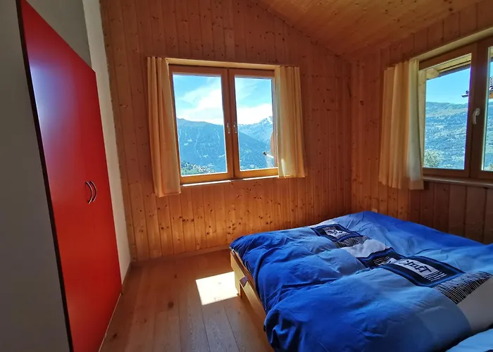 بيت للعطل Meleze In Sonniger Lage Mit Schoenem Ausblick , Fuer 6 Personen *